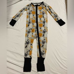 Little Sleepies Halloween  Zippy 6-12 Mo EUC